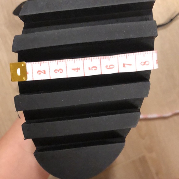 Boots - Picture 8 of 8